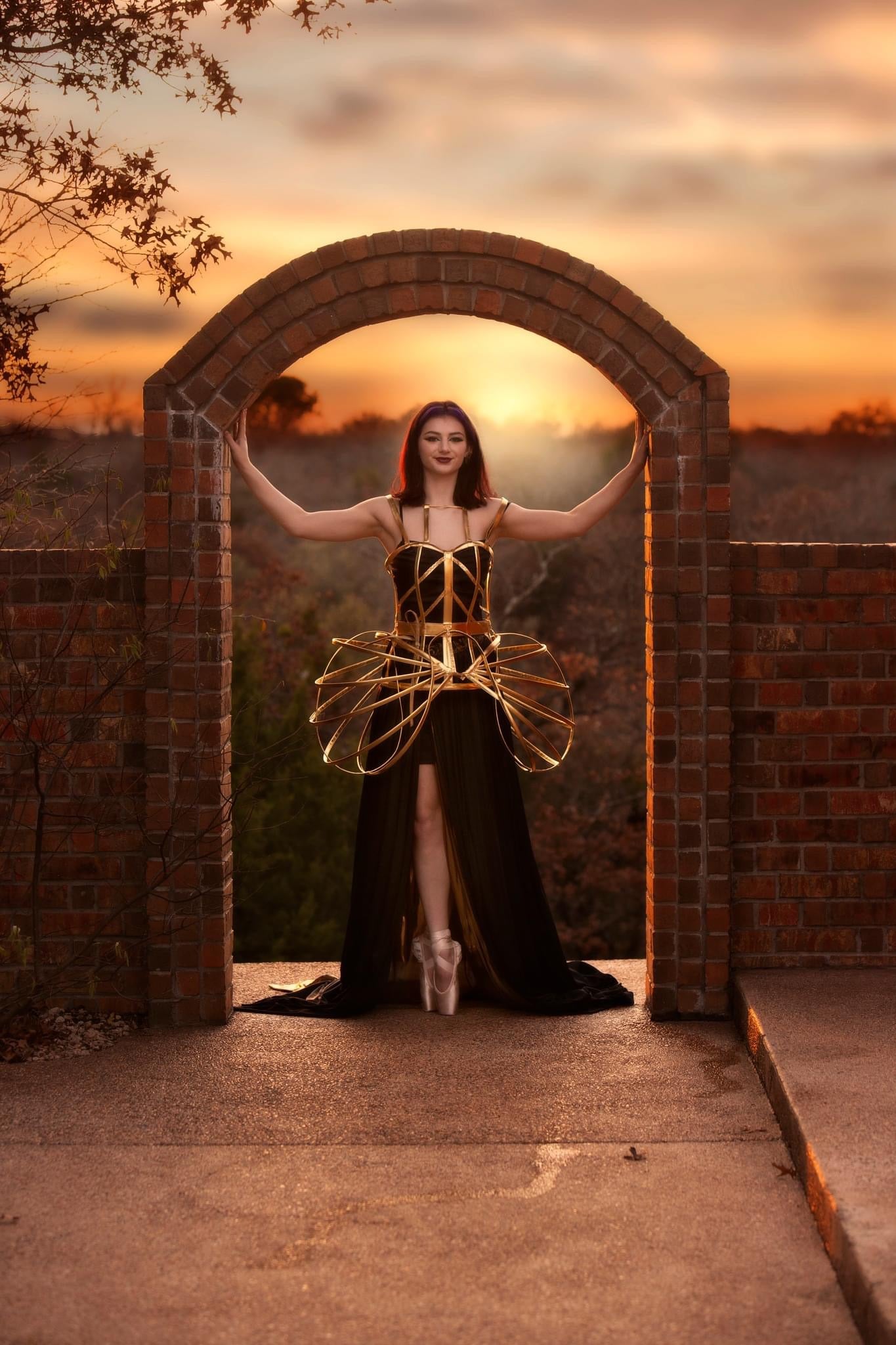Bee J Stanley LuXee Couture ~ Bombshell Gold Cage Corset Gown XL